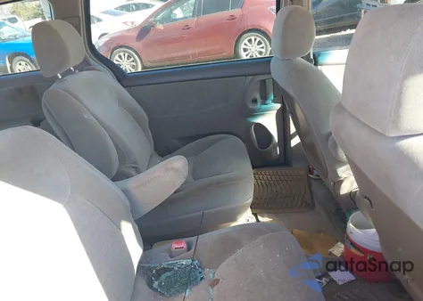 2005 Toyota Sienna Ce z USA, uszkodzony, nr VIN 5TDZA23C55S259027